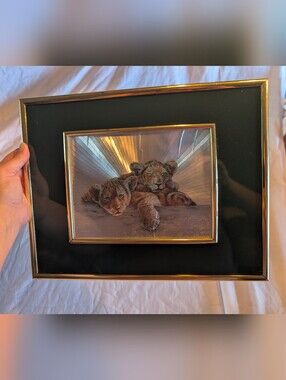 2/40$ Vintage reflective Gold and Brown Lion Cub Wall Art